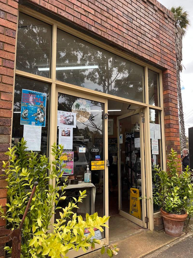 Check out Vollies Op Shop Manjimup in Manjimup