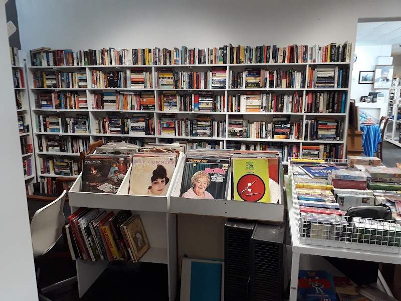 Check out Vinnies Oakleigh in OAKLEIGH