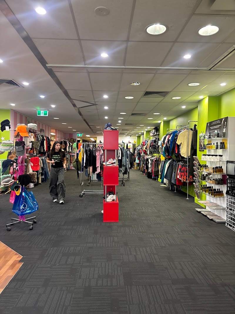 Check out WAXY APPLES VINTAGE in Elsternwick