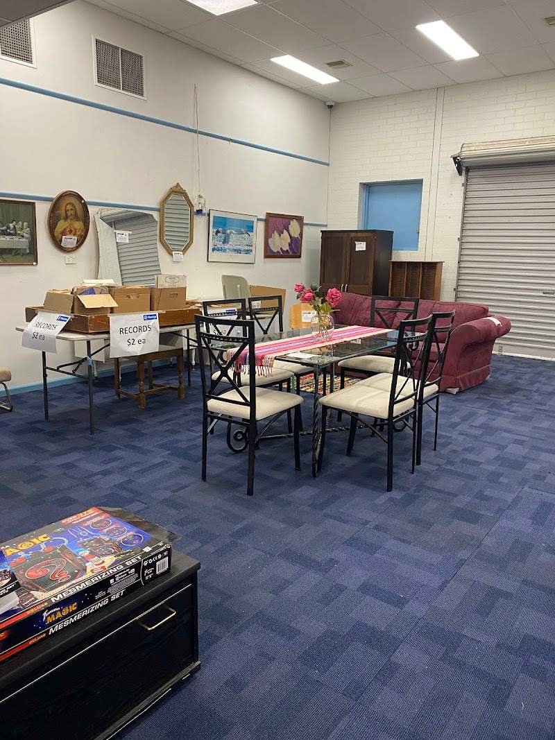 Check out Vinnies Lavington in LAVINGTON