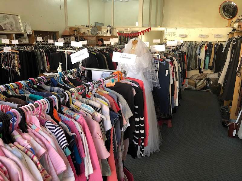 Check out Kapunda Community Thrift Shop in Kapunda