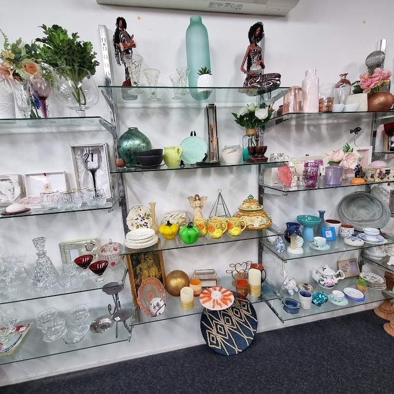 Check out Vinnies Newstead in Newstead