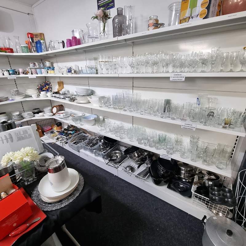 Check out Vinnies Newstead in Newstead