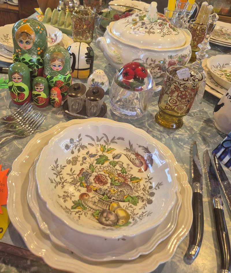 Check out Vintage Vibes in Paraparaumu Beach