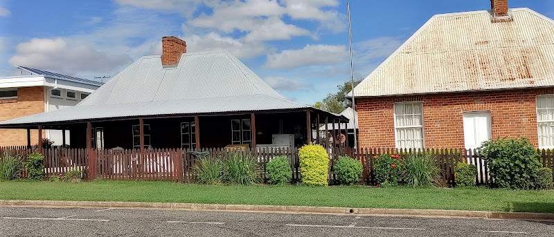 Check out Gunther Village Opportunity Shop in Gayndah