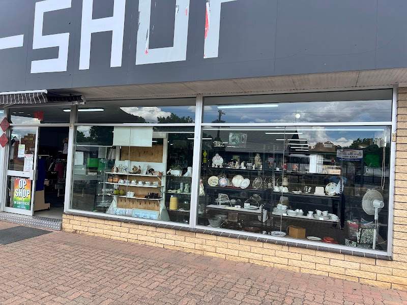 Check out Cowra OP SHOP in Cowra