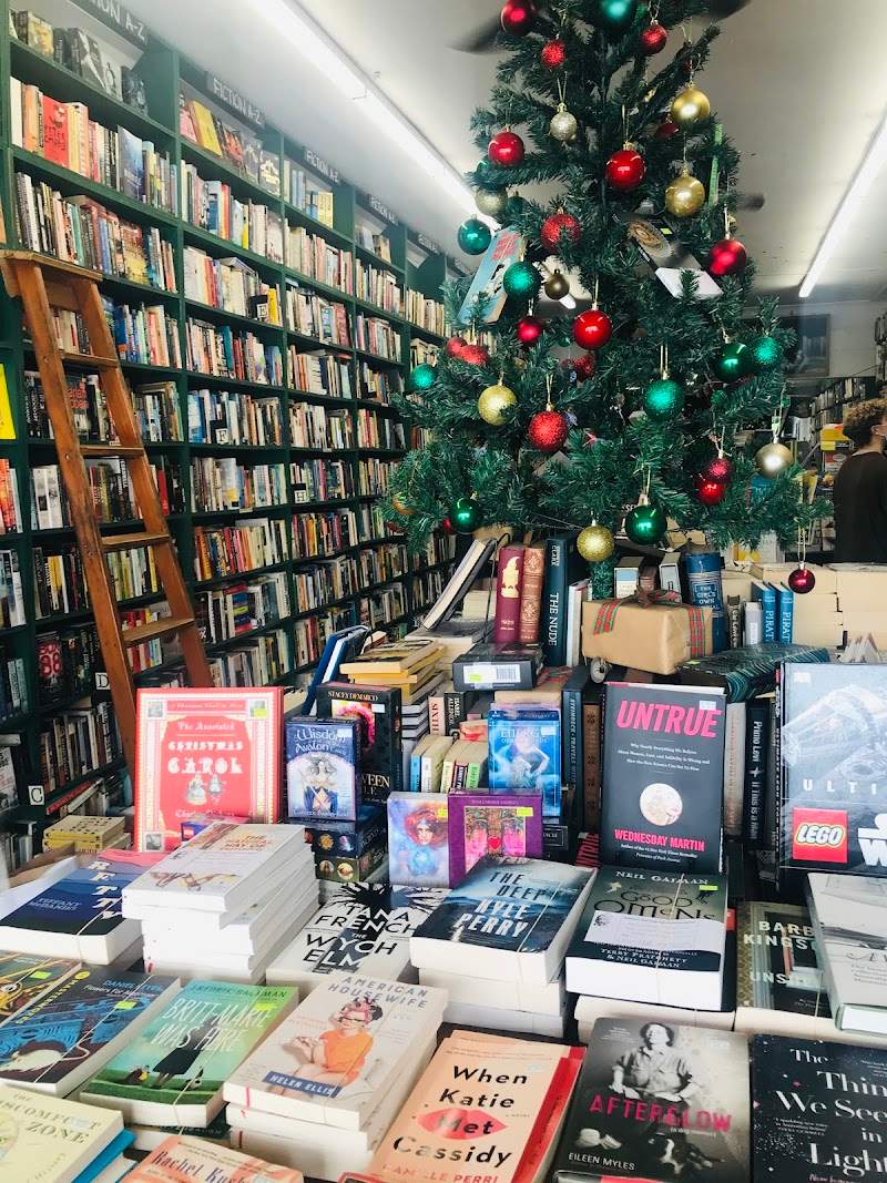 Check out Elizabeth's Bookshop – Newtown in Newtown