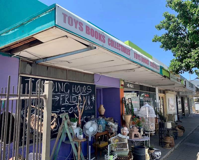 Check out Bakker Burke Second Hand in Kilburn
