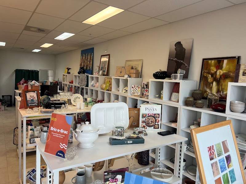Check out Lifeline Shop Bundoora in Bundoora
