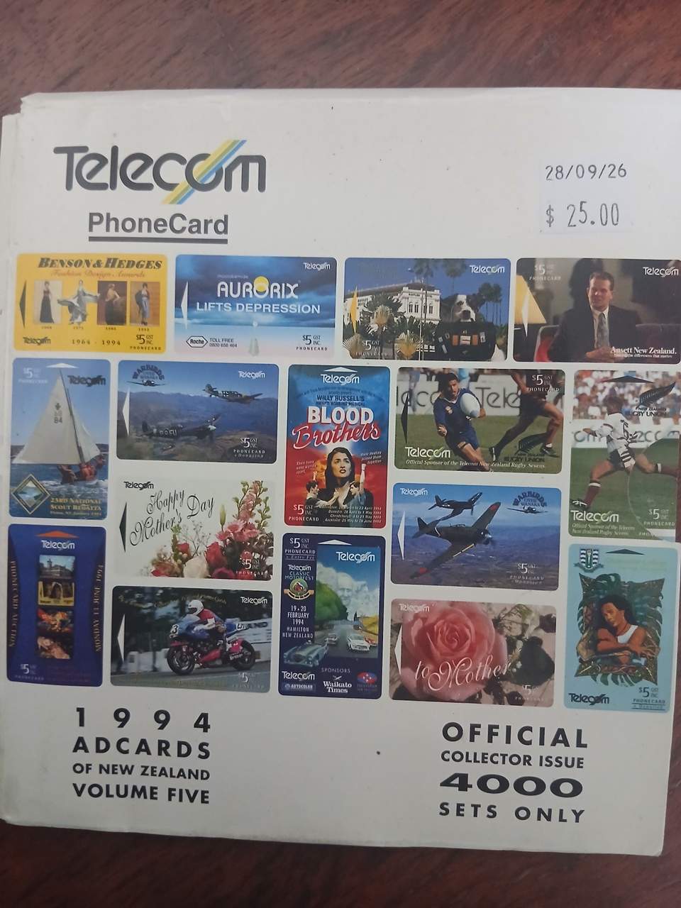 Phone card collectors issue 
📱 📲 ☎️ 📞 📳 🤳